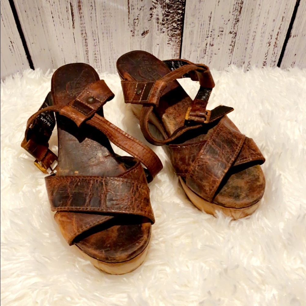 FREEBIRD aged leather sandals wooden platform